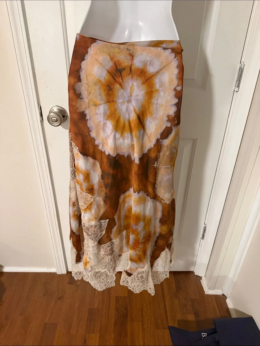 Boho Tie-Dye Lace Trim Maxi Skirt - Brown & Mustard